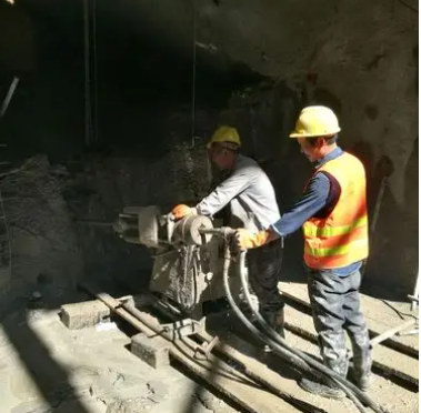 荔湾水下抗分散灌浆料特点 水下不分散注浆料介绍