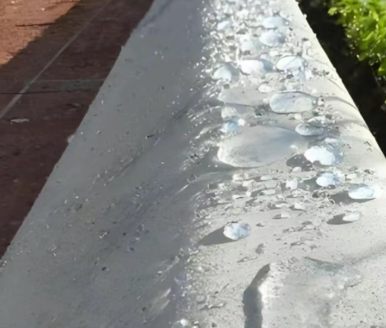 荔湾硅烷浸渍涂料在混凝土保护中的应用